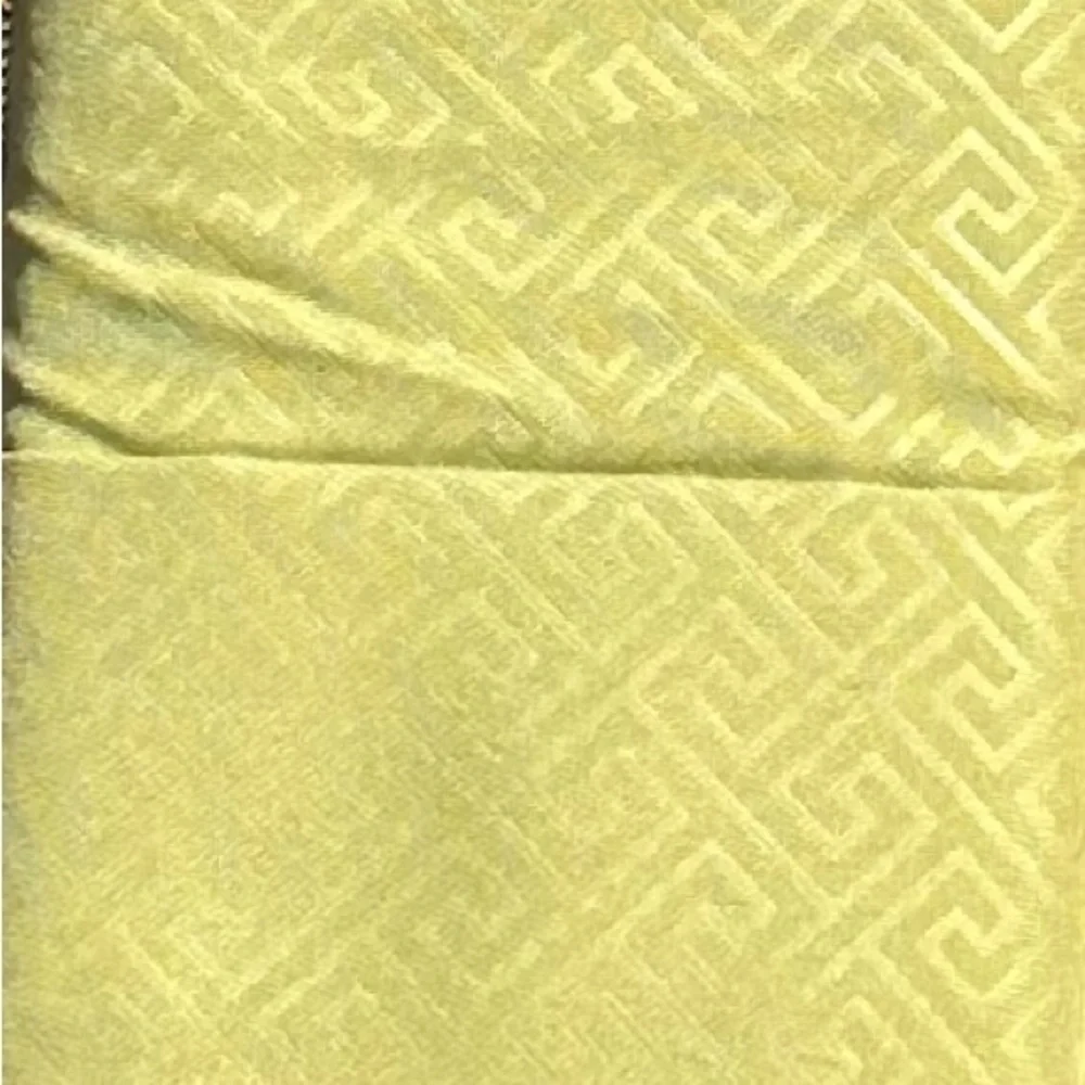 Traditional At Home Green Full 6pc Sheet Set Kiwi Green Embossed Maze Key Print